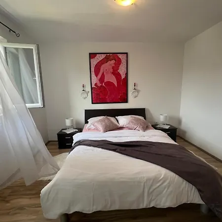 Apartamento Cvitka